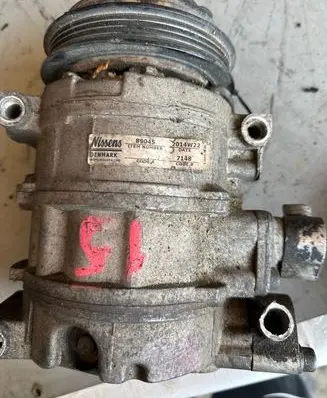 Opel Insignia A Air conditioning (A/C) compressor (pump) 2014W22