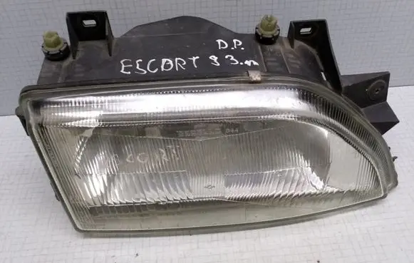 Ford Escort Headlight/headlamp D92AG13005C2B 03790748 7R0145489