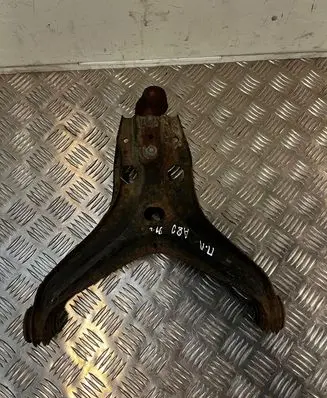 Audi 80 90 B3 Front lower control arm/wishbone 
