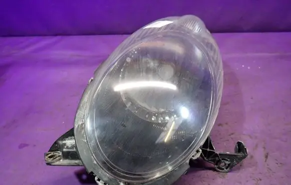Nissan Micra Headlight/headlamp 26060AX705
