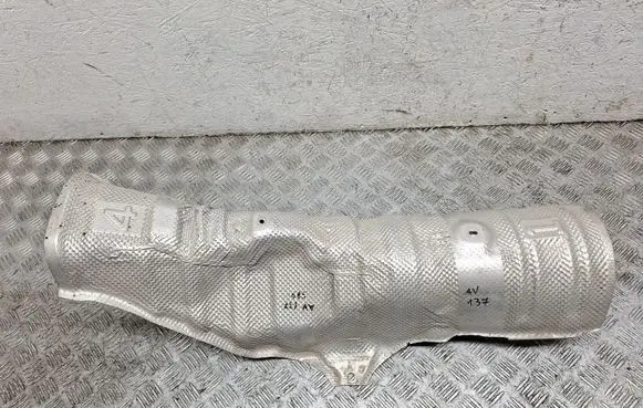 Toyota Avensis T270 Exhaust heat shield 5815102250
