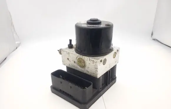 Ford Fiesta ABS Pump 2S612M110CE D351437A0B