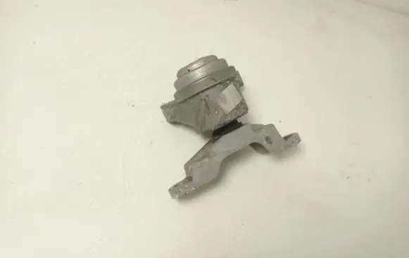 Ford Mondeo MK V Engine mount bracket BG916F012EA