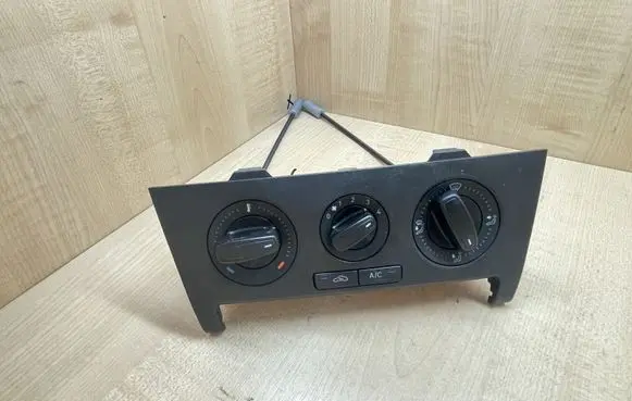 Seat Toledo IV (NH) Climate control unit G15SH08S0101 6JA820045B
