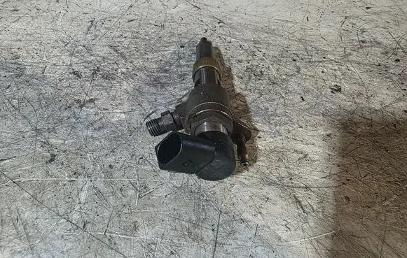 Ford Mondeo MK IV Fuel injector 9802448680