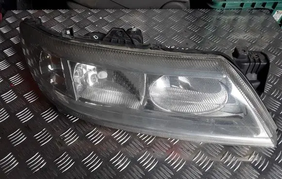 Renault Laguna II Headlight/headlamp