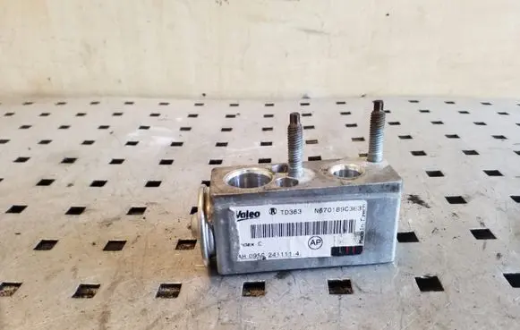 Peugeot 508 Air conditioning (A/C) expansion valve N670189C363 670187T 52361690