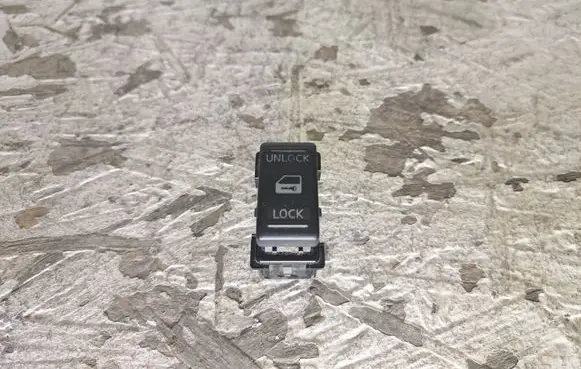Nissan Micra Central locking switch button 