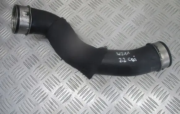 Mercedes-Benz E W211 Intercooler hose/pipe A2115280182