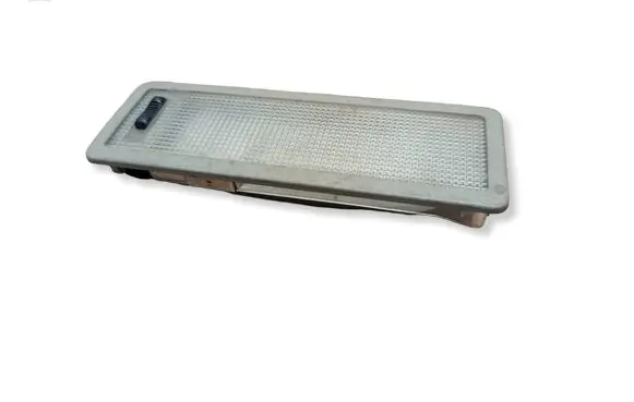 Ford Escort Front seat light 90GG13766AA D2S2A 1316
