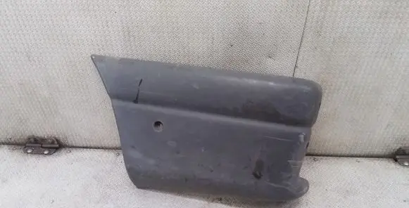 Rear bumper corner part panel trim