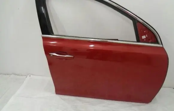 Peugeot 308 Front door