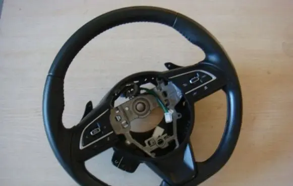 Suzuki Swift III Steering wheel