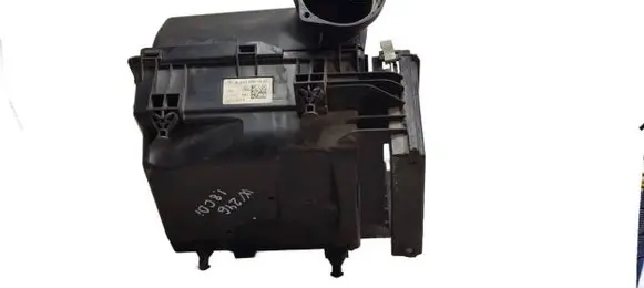 Mercedes-Benz B W246 W242 Air filter box A6450900001 4012264E 00208