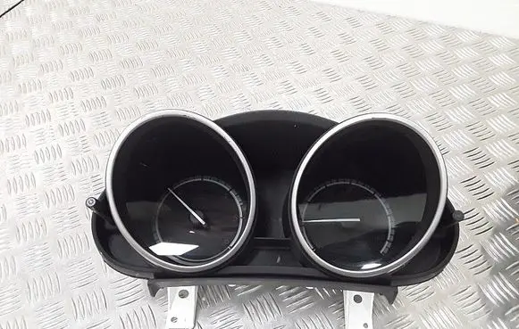 Mazda 3 II Speedometer (instrument cluster) BBM655430