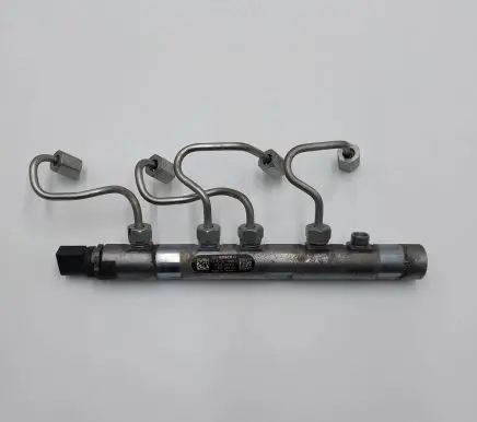 Fuel main line pipe