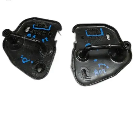 Audi A1 Engine bonnet/hood lock/catch 