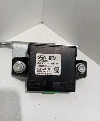Hyundai i40 Yaw turn rate sensor 957753Z000