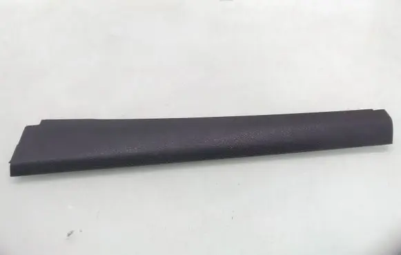 Foot area side trim