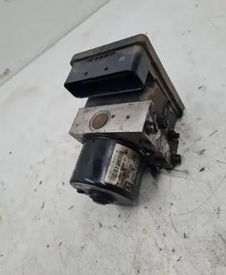 Volkswagen Golf IV ABS Pump 1C0907379C