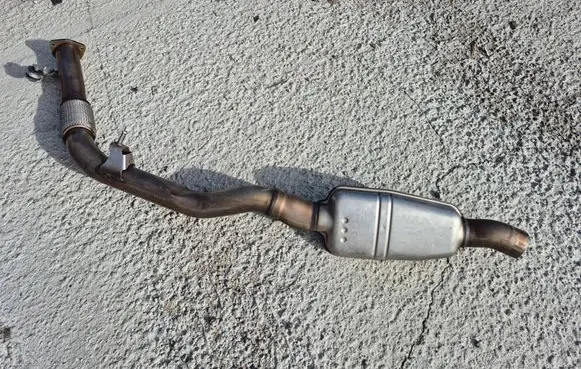 Audi RS Q8 Muffler/silencer 4M0253211S
