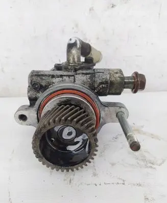 Ford Ranger Power steering pump UR56A