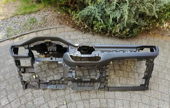 Ford Escape IV Dashboard LJ6BS046B62B