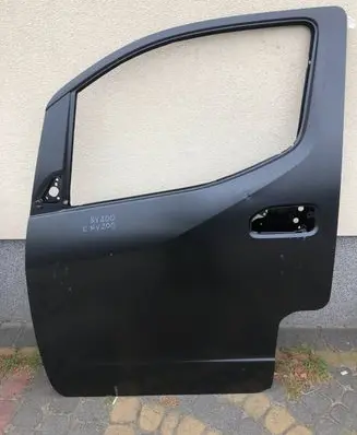 Nissan e-NV200 Front door