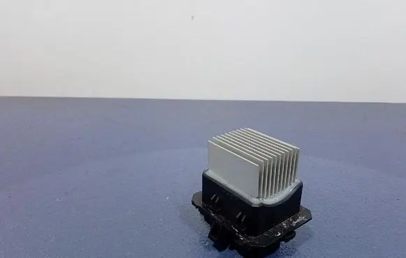 Heater blower motor/fan resistor
