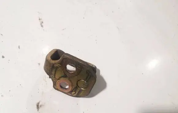 Seat Alhambra (Mk1) Rear door lock loop/hook striker 