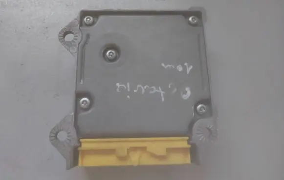 Skoda Octavia Mk2 (1Z) Airbag control unit/module 1K0909605T 5WK43412 05H020S2300