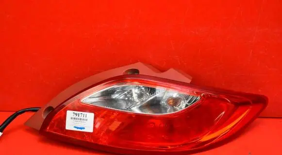 Mazda 2 Rear/tail lights