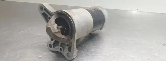 Mazda 6 Starter motor M001T81582