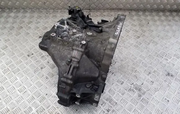 Toyota Avensis T270 Manual 6 speed gearbox