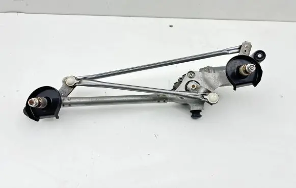 Subaru Outback (BT) Front wiper linkage and motor 86511AN010