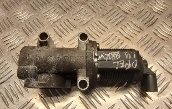Opel Astra H EGR valve 55215032
