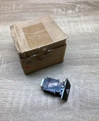Hyundai Tucson IV NX4 Hazard light switch 93790N7000 93790N7000UAYQH