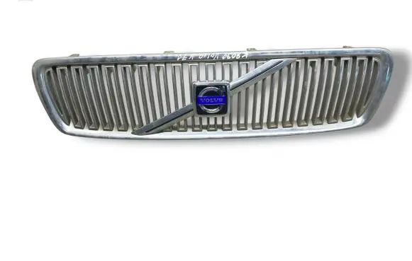 Volvo V70 Front bumper upper radiator grill 9190335