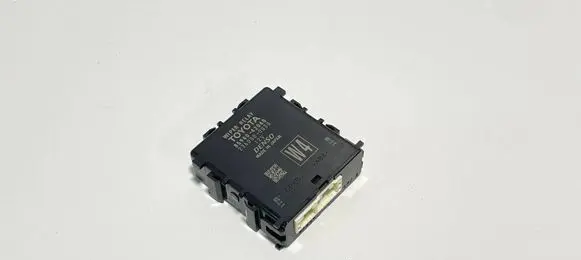 Toyota RAV 4 (XA50) Window wiper relay 8594042040 39060