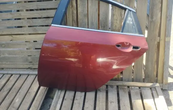 Mazda 6 Rear door