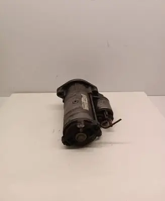 Volkswagen PASSAT B5.5 Starter motor 068911024E D7R33 0509010077CG