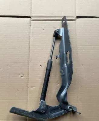 Volvo V60 Engine bonnet/hood hinges 31385813