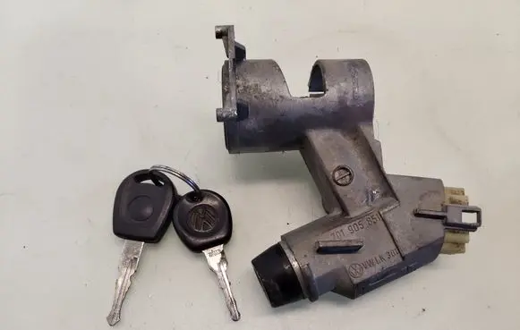 Volkswagen Transporter - Caravelle T4 Ignition lock 701905851