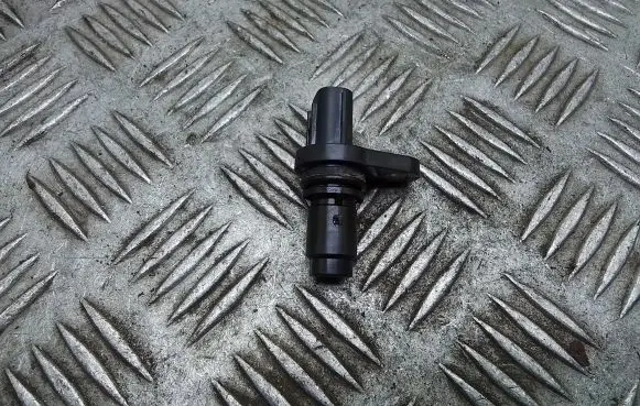 Toyota C-HR I Crankshaft position sensor