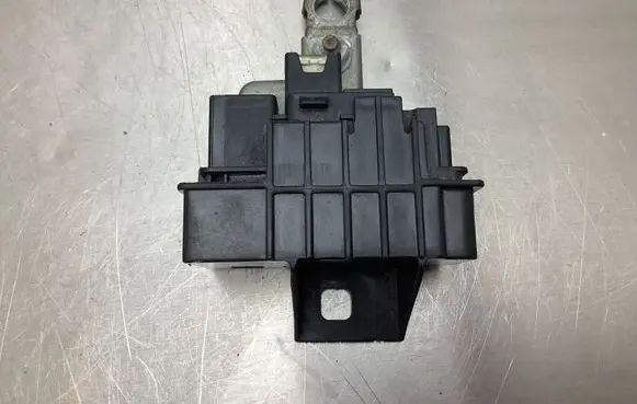 Toyota Prius (XW20) Battery relay fuse 3483TA