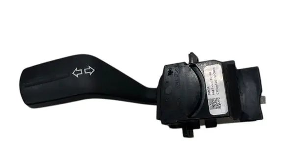 Ford Mondeo MK IV Indicator stalk 6G9T13335AE J6R3A 07FSE120137CAC