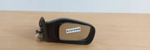 Nissan Primera Manual wing mirror E13023254