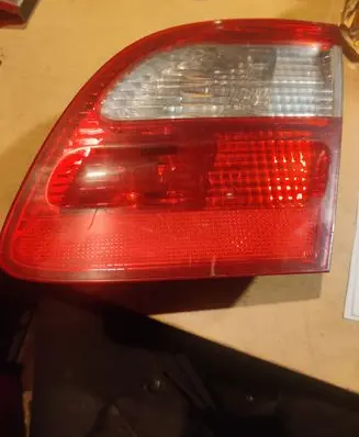 Mercedes-Benz E W211 Tailgate rear/tail lights A2118201464 379504