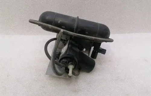 Aston Martin V8 Vacuum pump 4G432C529BB