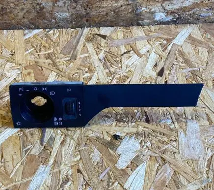 Mercedes-Benz E W124 Dashboard trim